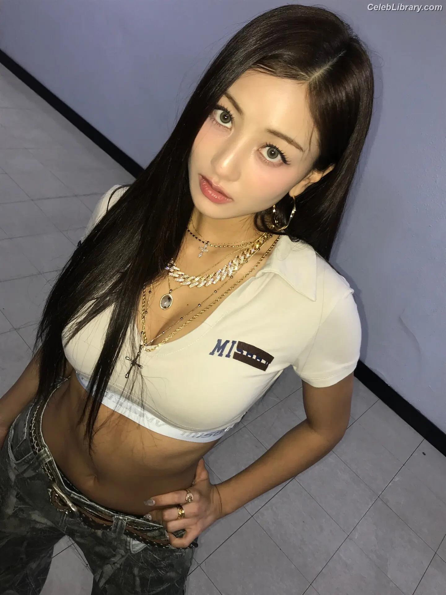 Jihyo (TWICE) photo 19 of 1324