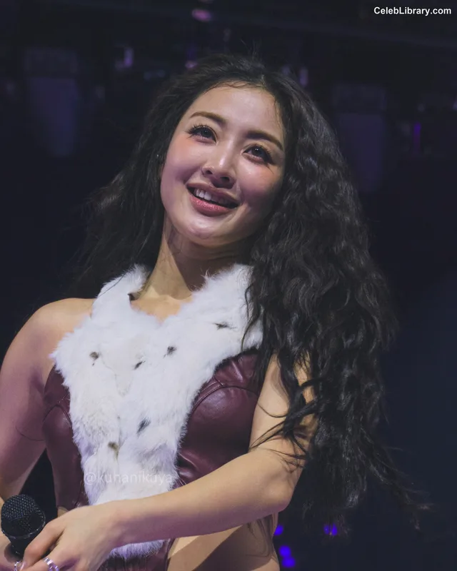Jihyo (TWICE) photo 10 of 1325