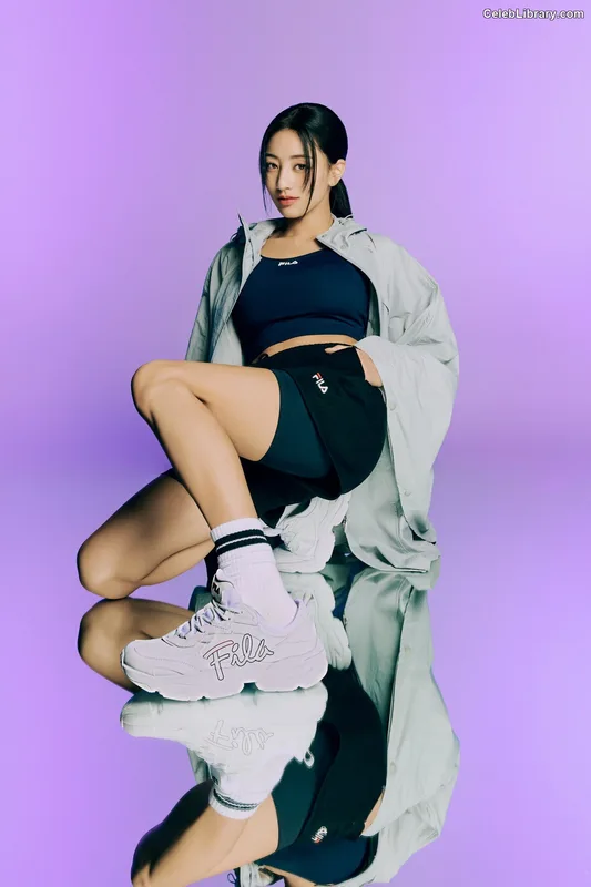 Jihyo (TWICE) photo 3 of 1325