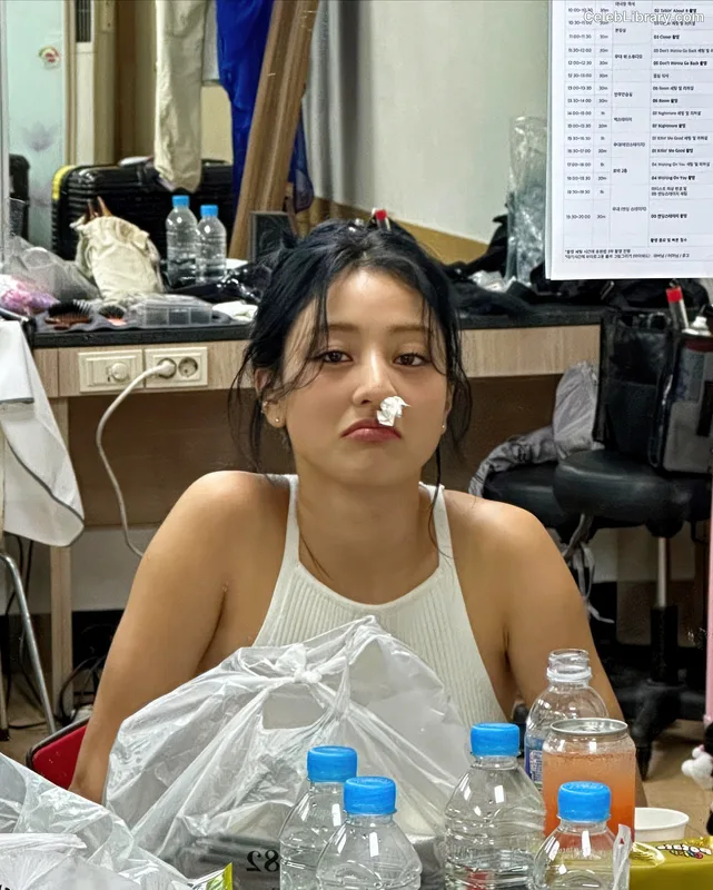 Jihyo (TWICE) photo 11 of 1325