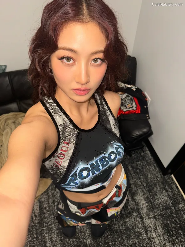 Jihyo (TWICE) photo 15 of 1325