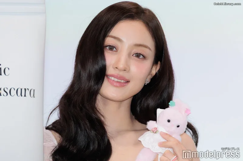 Jihyo (TWICE) photo 2 of 1325