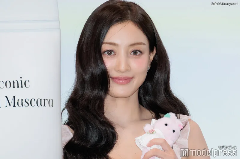Jihyo (TWICE) photo 24 of 1325