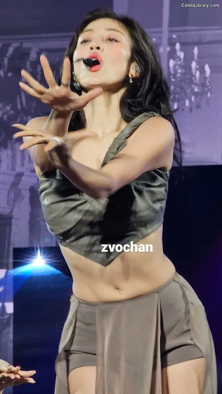 Jihyo (TWICE) photo 21 of 1325
