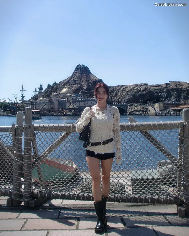 Jihyo (TWICE) photo 18 of 1325