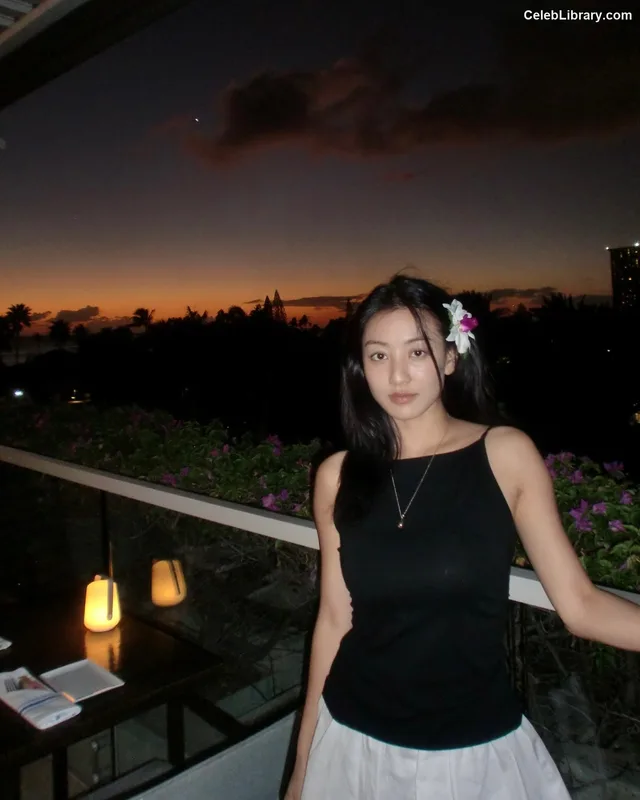 Jihyo (TWICE) photo 12 of 1325