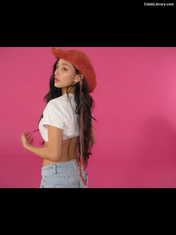 Jihyo (TWICE) photo 11 of 1325