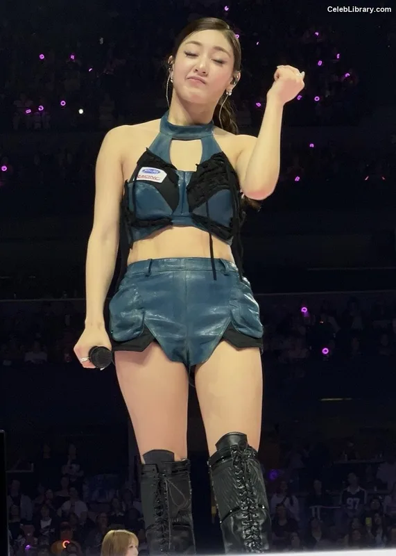 Jihyo (TWICE) photo 17 of 1325