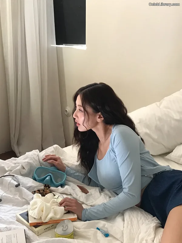 Jihyo (TWICE) photo 3 of 1325