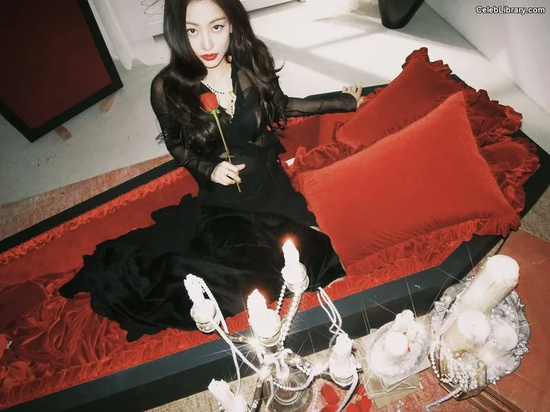Jihyo (TWICE) photo 19 of 1325