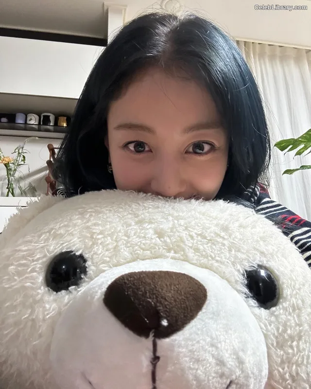 Jihyo (TWICE) photo 6 of 1325