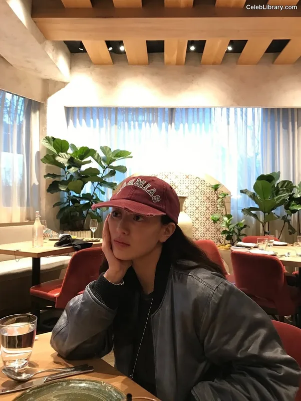 Jihyo (TWICE) photo 22 of 1325