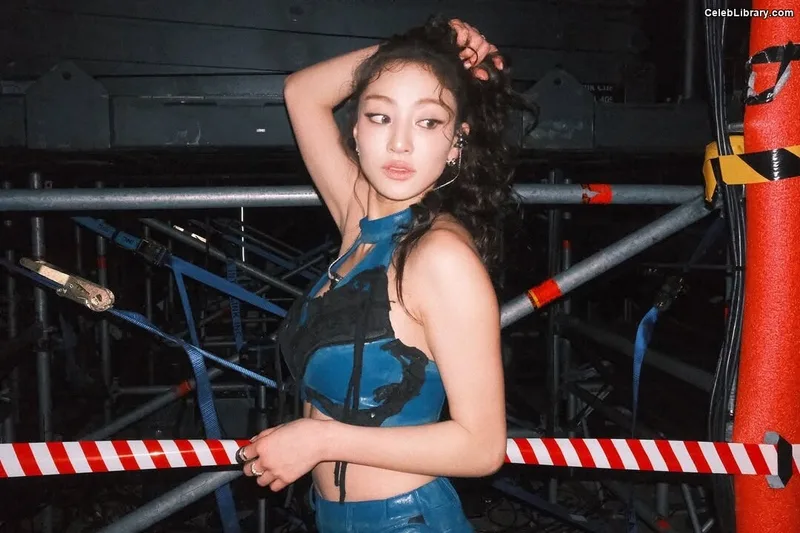 Jihyo (TWICE) photo 5 of 1325
