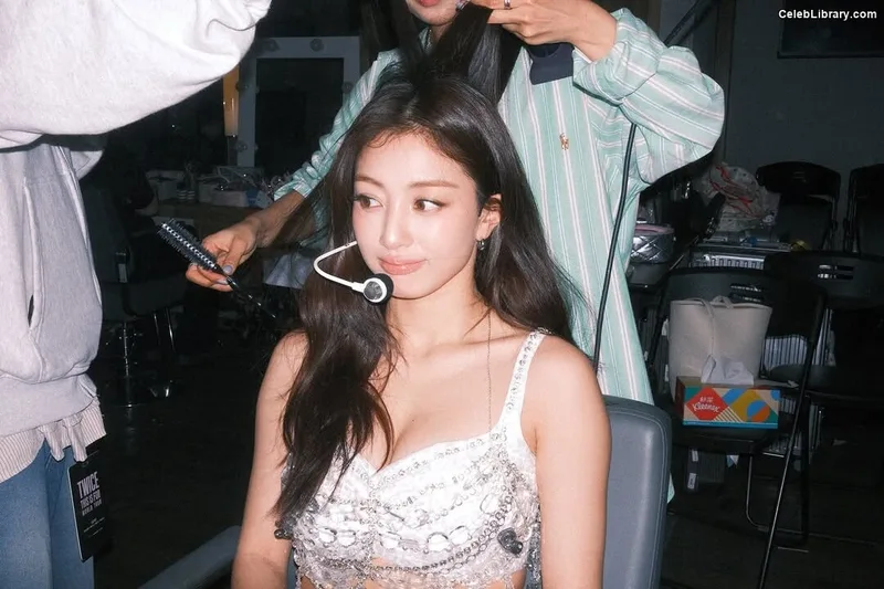 Jihyo (TWICE) photo 11 of 1325