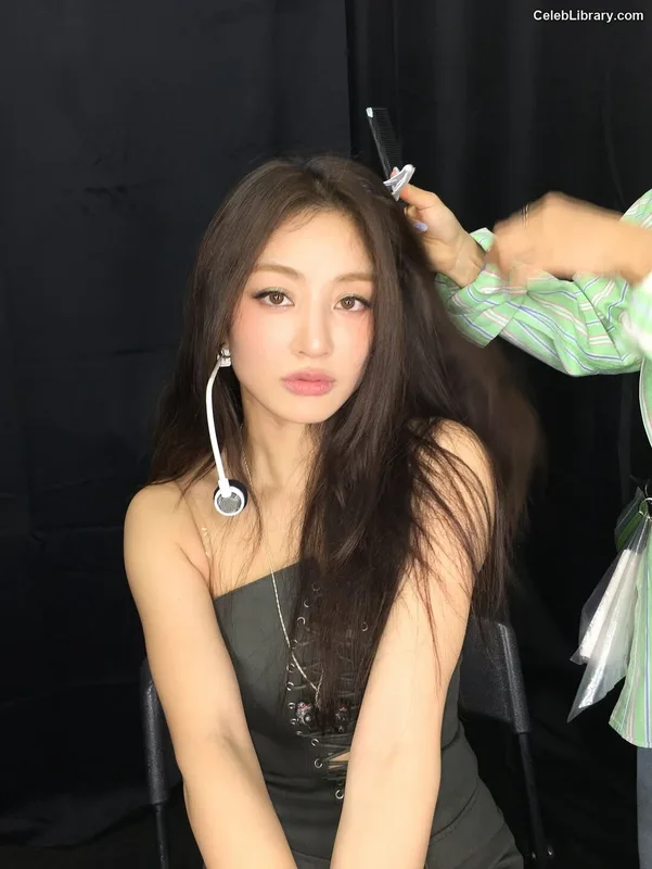 Jihyo (TWICE) photo 21 of 1325