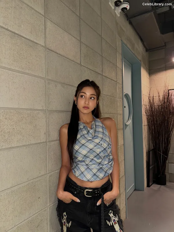 Jihyo (TWICE) photo 7 of 1325