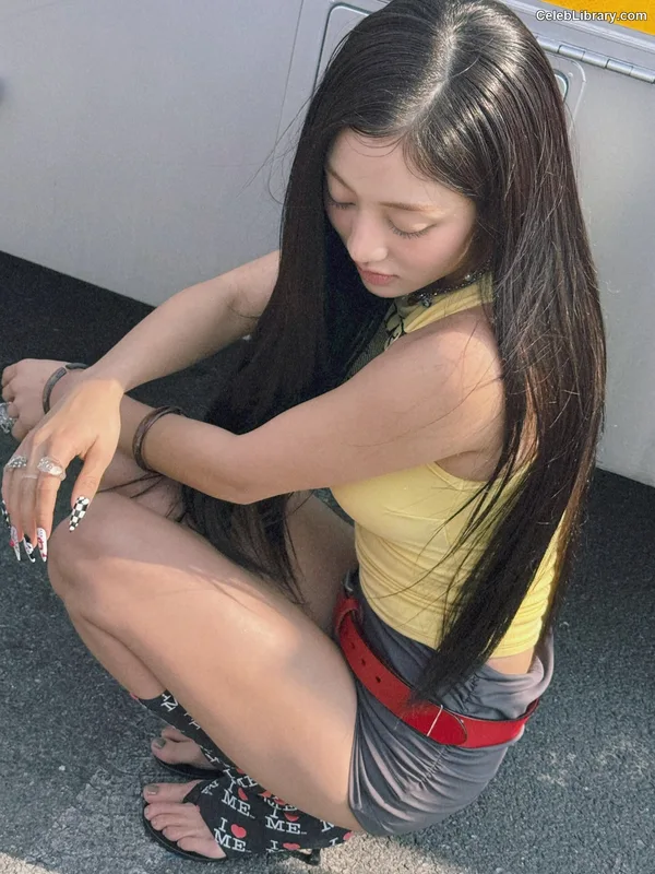Jihyo (TWICE) photo 17 of 1325