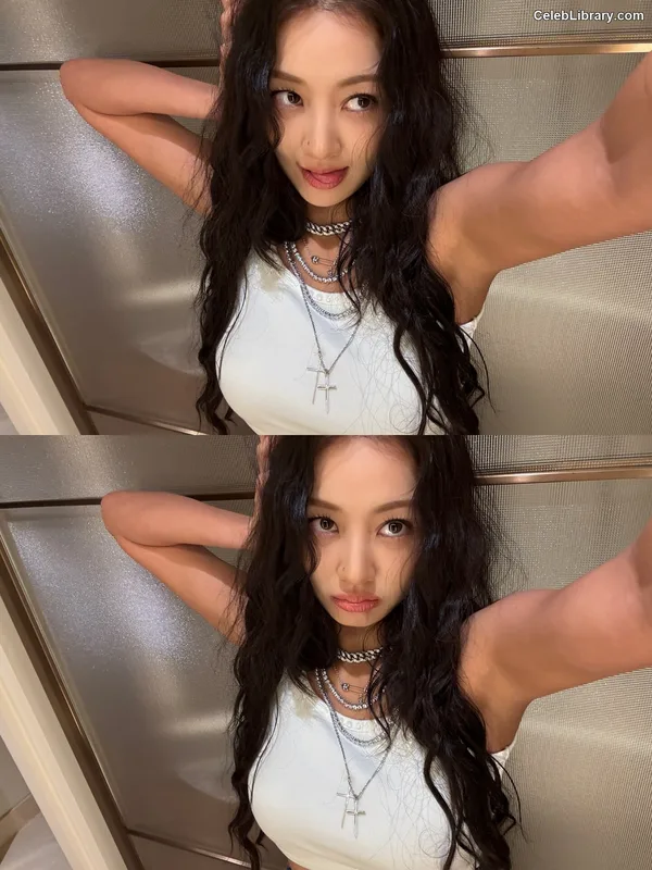 Jihyo (TWICE) photo 3 of 1325