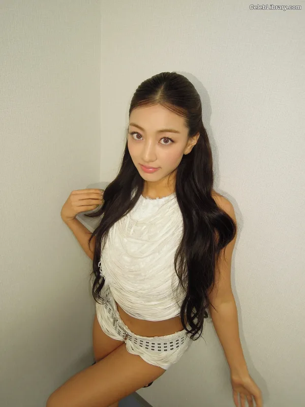 Jihyo (TWICE) photo 16 of 1325