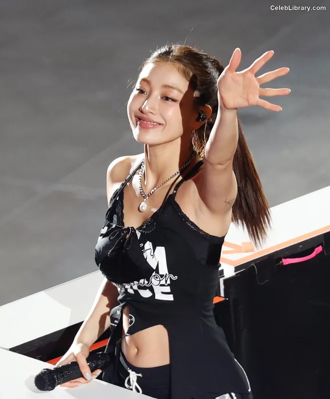 Jihyo (TWICE) photo 6 of 1325