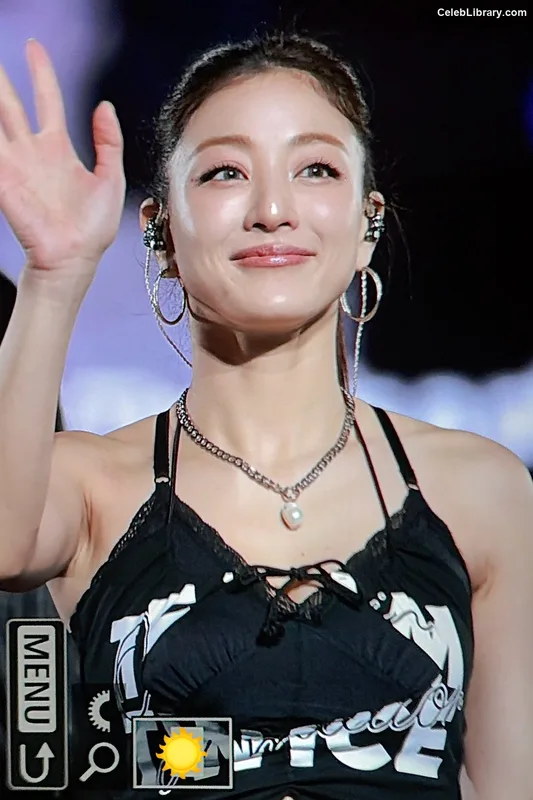 Jihyo (TWICE) photo 7 of 1325