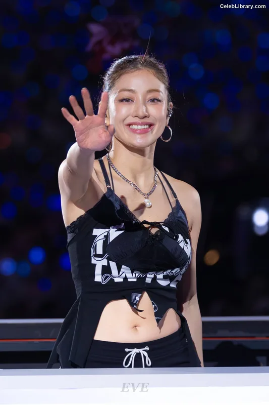 Jihyo (TWICE) photo 12 of 1325