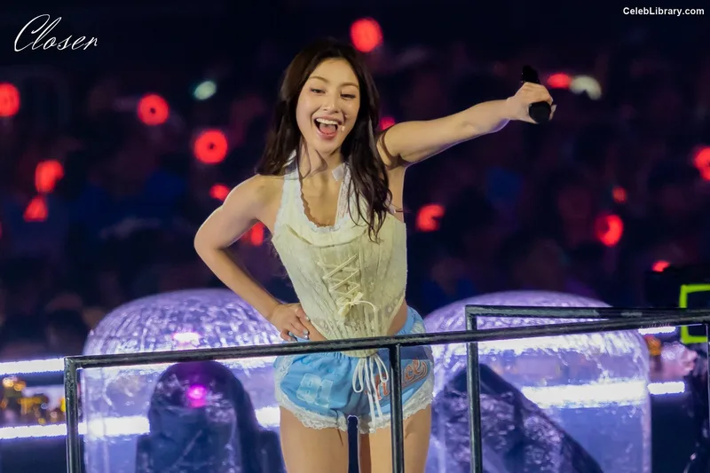Jihyo (TWICE) photo 19 of 1325