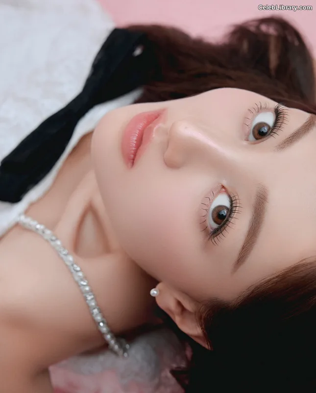 Jihyo (TWICE) photo 7 of 1325