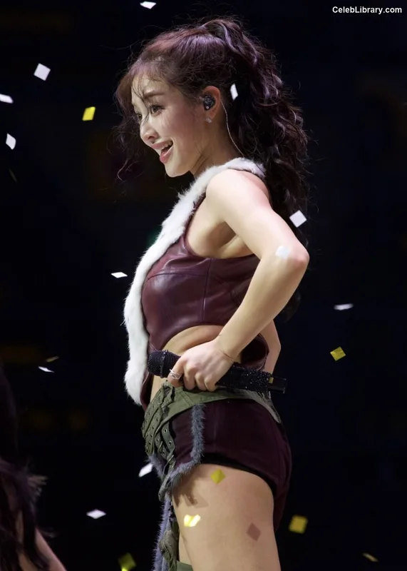 Jihyo (TWICE) photo 11 of 1325