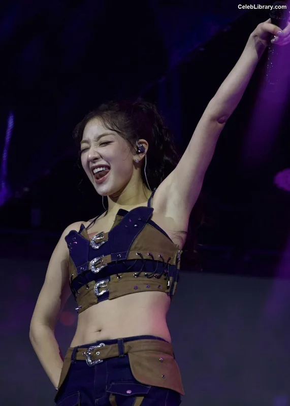 Jihyo (TWICE) photo 13 of 1325