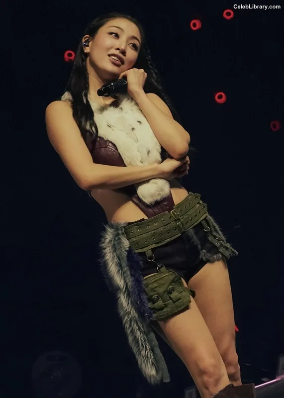 Jihyo (TWICE) photo 18 of 1325