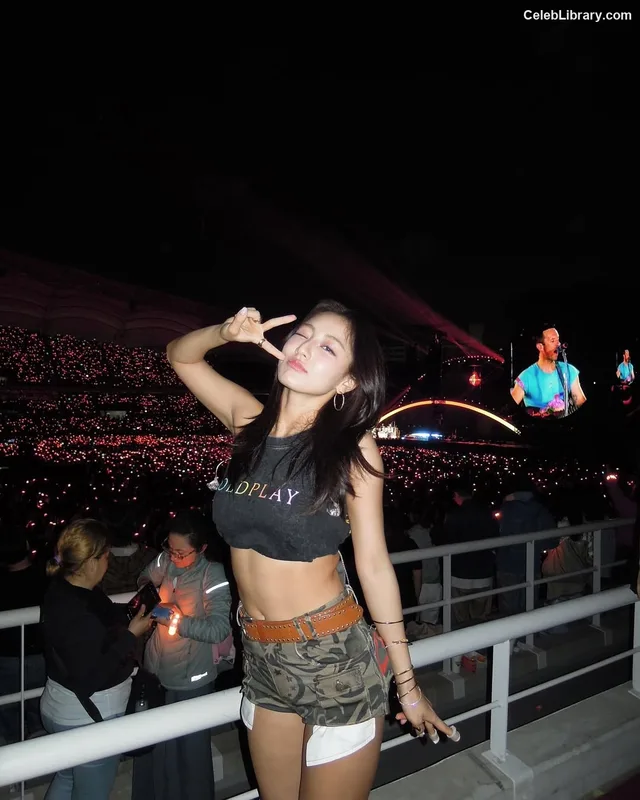 Jihyo (TWICE) photo 8 of 1325