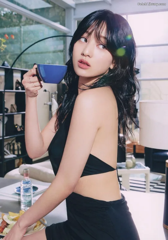 Jihyo (TWICE) photo 2 of 1325