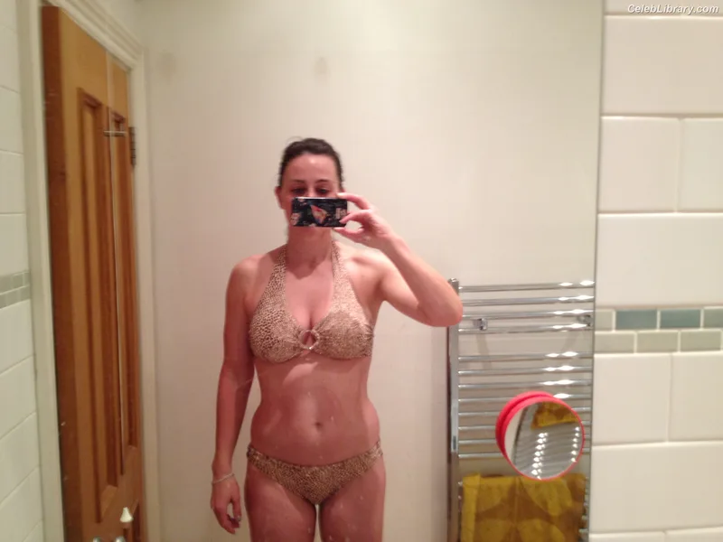 Jill Halfpenny photo 1 of 26