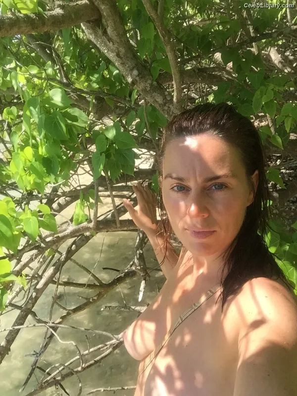 Jill Halfpenny photo 18 of 26