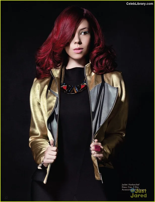 Jillian Rose Reed photo 10 of 240