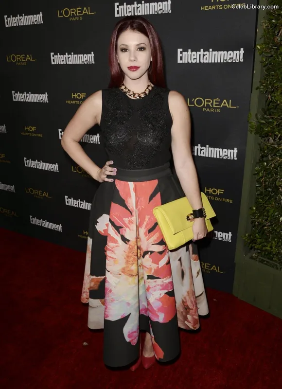 Jillian Rose Reed photo 19 of 240