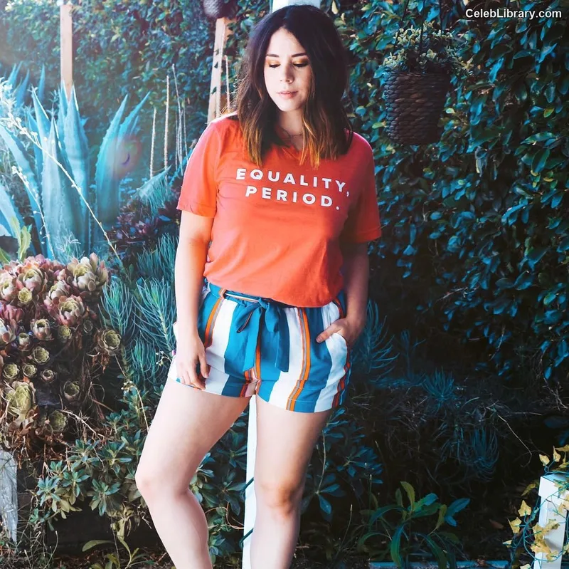 Jillian Rose Reed photo 12 of 240