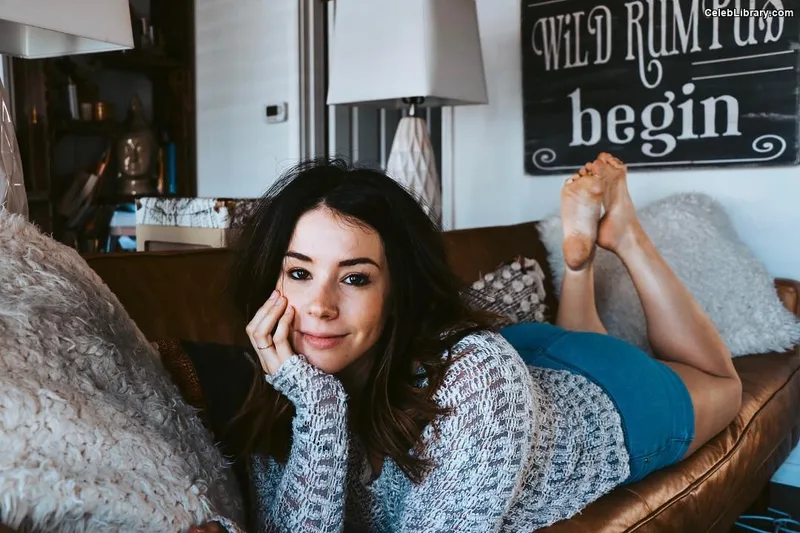 Jillian Rose Reed photo 22 of 240