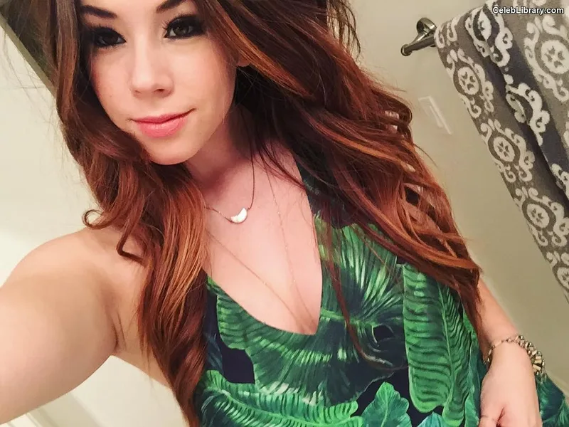 Jillian Rose Reed photo 20 of 240