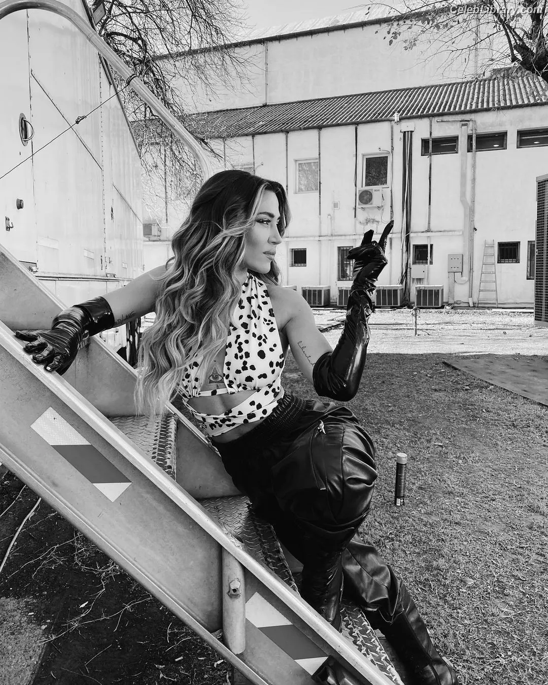Jimena Baron photo 12 of 1274