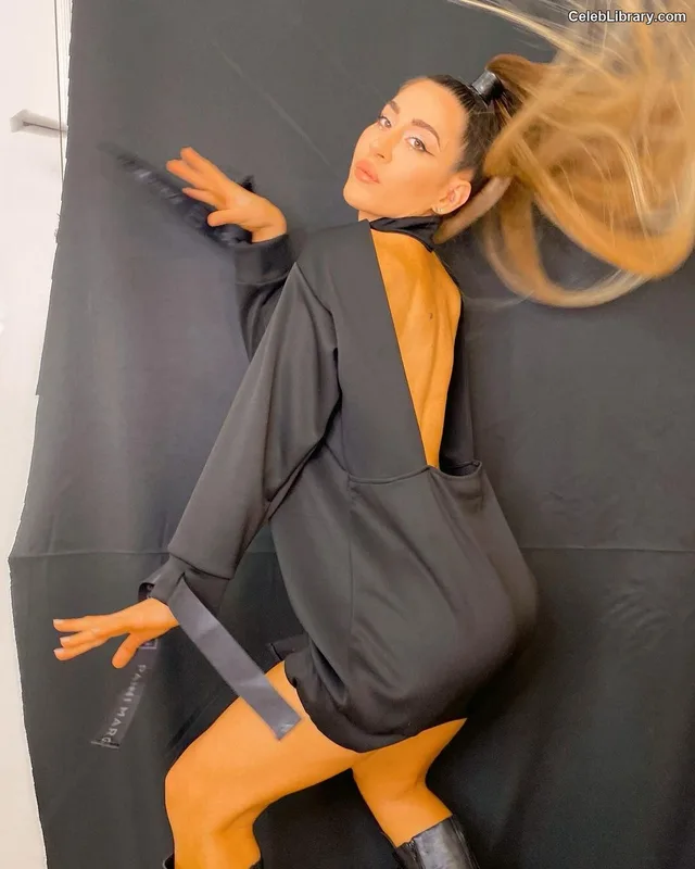 Jimena Baron photo 12 of 1275
