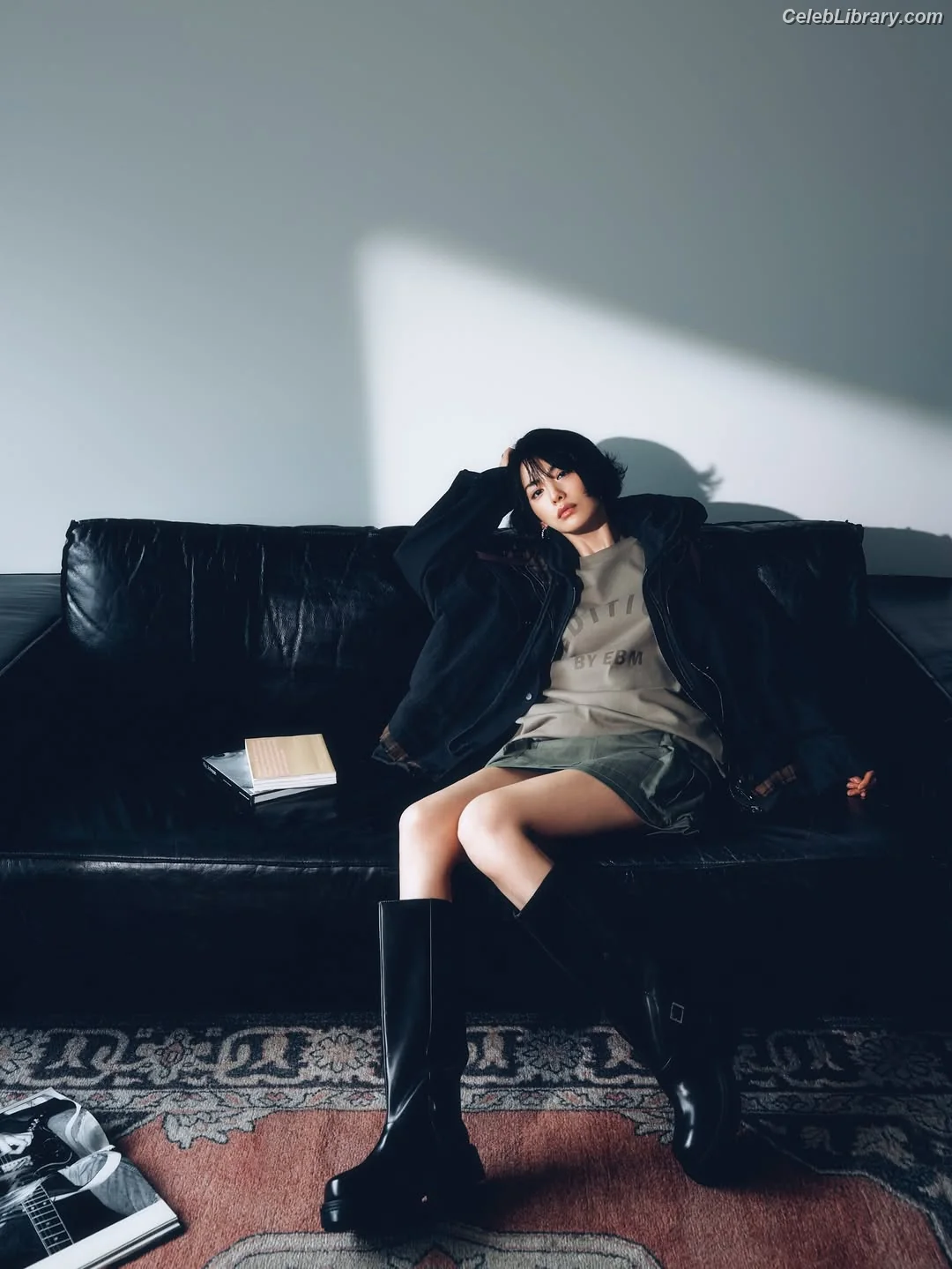 Jin Nana photo 9 of 135