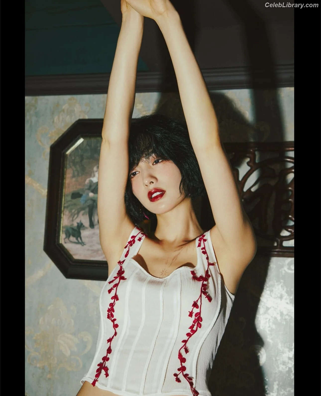 Jin Nana photo 17 of 135