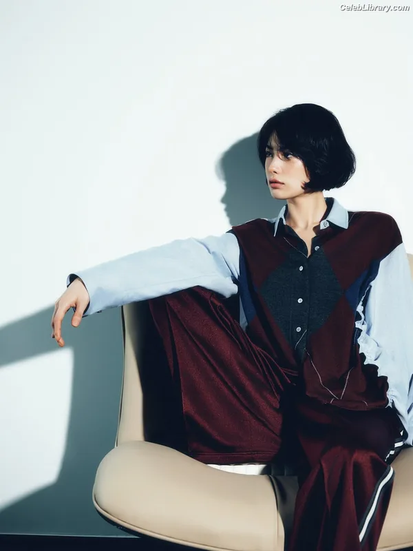 Jin Nana photo 16 of 136