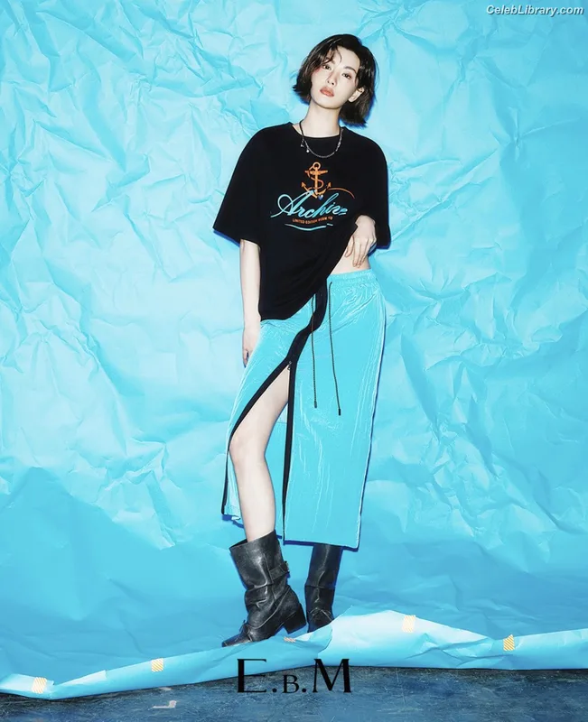 Jin Nana photo 3 of 136