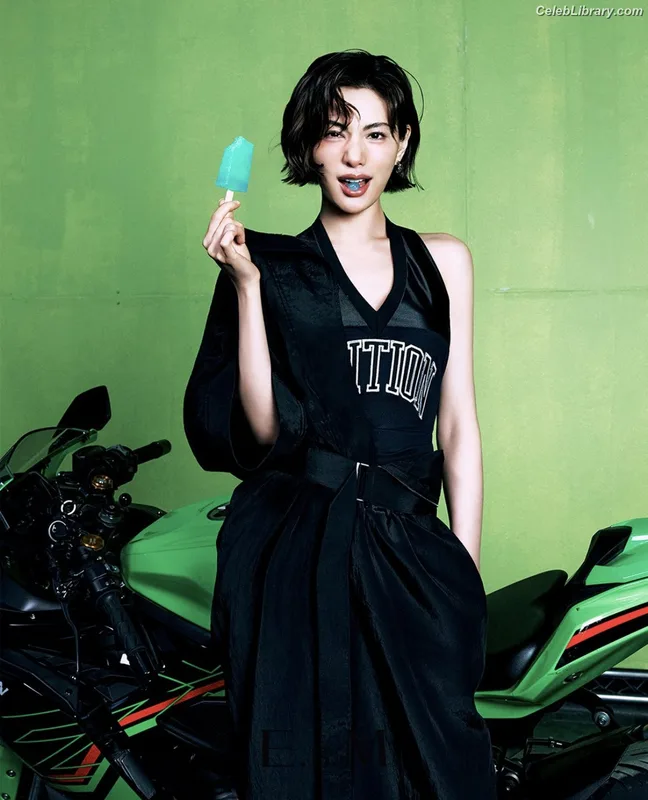 Jin Nana photo 20 of 136