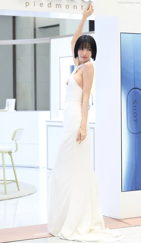 Jin Nana photo 18 of 136