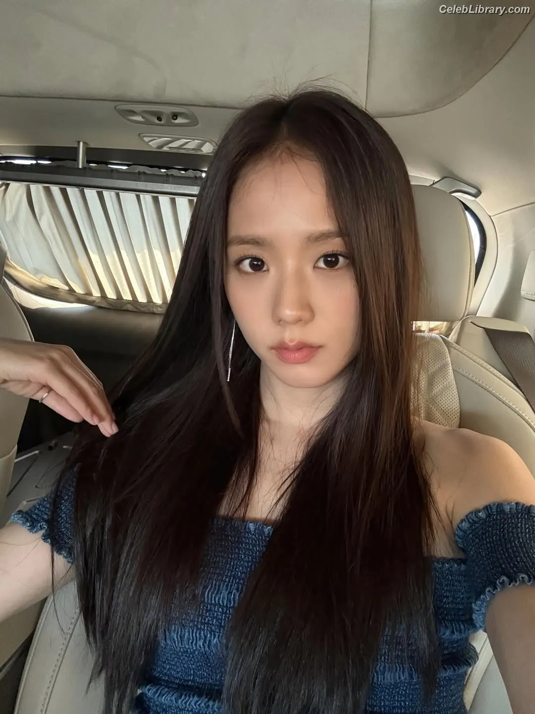 Jisoo - BLΛƆKPIИK ( BLACKPINK ) photo 15 of 2451