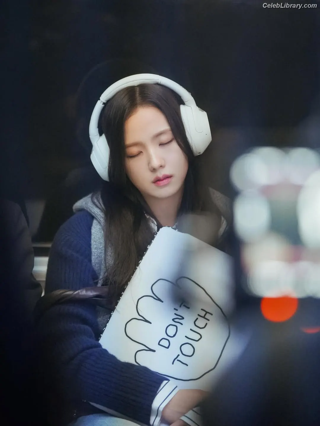 Jisoo - BLΛƆKPIИK ( BLACKPINK ) photo 16 of 2451